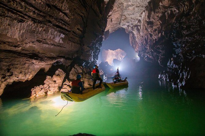 2-Day Phong Nha-Ke Bang Cave Adventure from Hue - Day Two: The Marvel of Paradise Cave