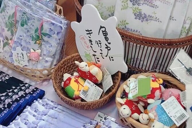 2 Hour Private Tokyo Downtown Kameido Good Fortune Tour - What to Expect During Your Walk