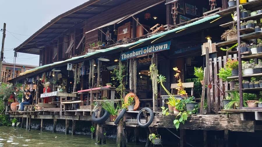 2 Hours Private Bangkok Canal Boat Tour by Long-Tail - Exploring Bangkok’s Canals: An Authentic Waterway Experience