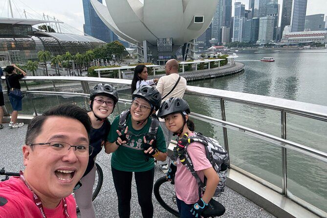 2 Hours Sunset Bike Tour and Garden Rhapsody Show - Authentic Insights from Reviewers