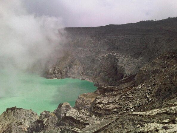 2Days - Bromo Sunrise Ijen Tour via Surabaya - An In-Depth Look at the Bromo Ijen Tour from Surabaya