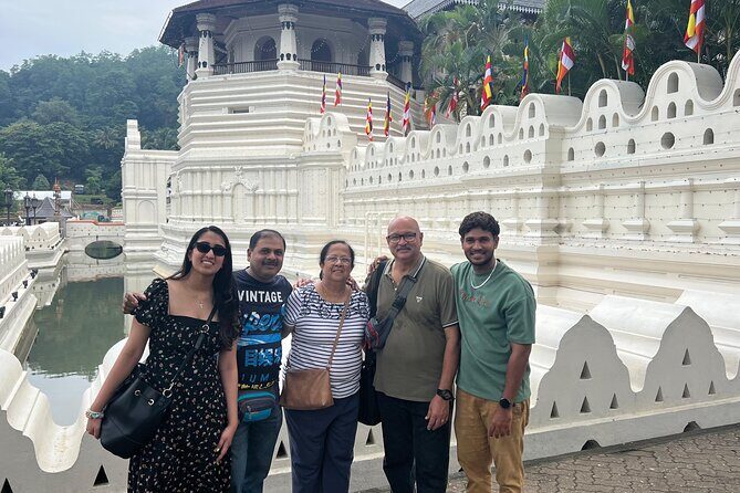 3 Day Guided Tour of Sri Lanka Sigiriya Kandy and Ella - Practicalities and Considerations