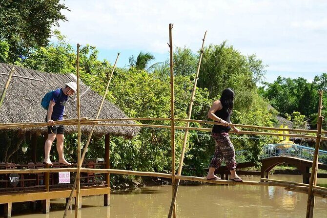 3-Day Guided Tour with Stay and Discovery in Mekong Delta - Day 2: Floating Markets and Bird Sanctuaries