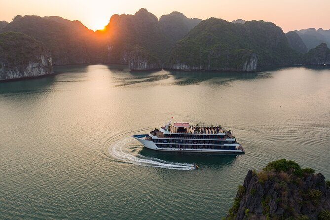 3 Days 2 Nights Ninh Binh, Ha Long & Lan Ha Bay 5 Star Cruise - Transportation and Comfort