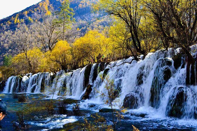 3 Days Jiuzhaigou and Huanglong Tour by Fast Train from Xian - What Makes This Tour Stand Out?
