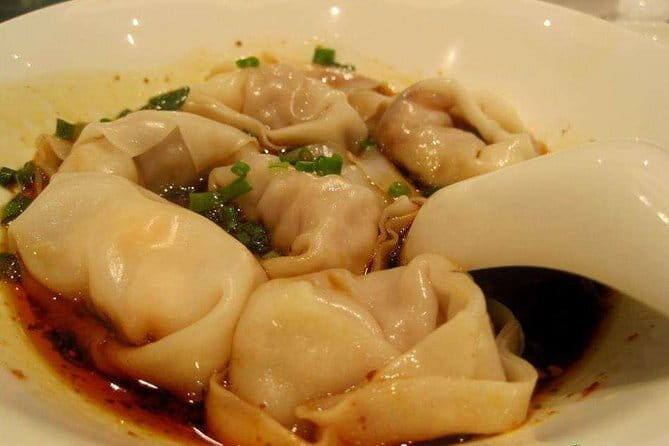 3 hours Morning or Afternoon Tea Tasting on Maliandao Street and Tea Restaurant Lunch or Dinner Tour - Analyzing the Value