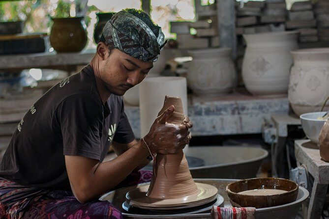 3 Hours Wheel Throwing Basic Ceramic Class - What you should know before booking