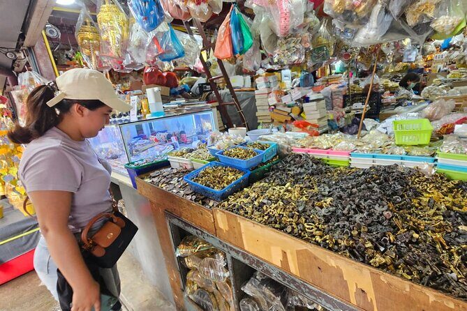 3 Remarkable Temples Walking Tour in Bangkok - Who Would Love This Tour?