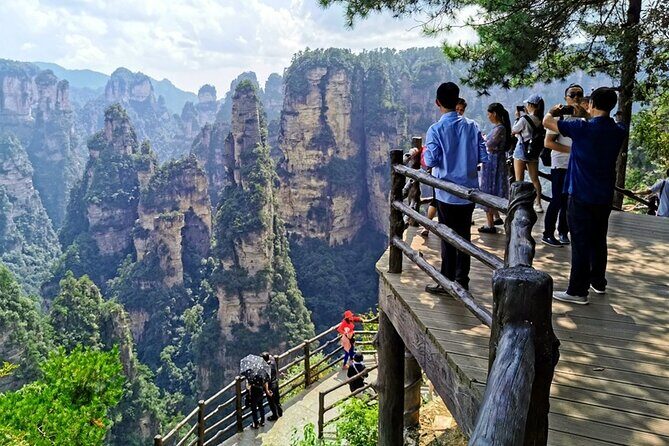 4 Day Zhangjiajie Tour to All Highlight Attractions with VIP Lift - Who Is This Tour Best For?