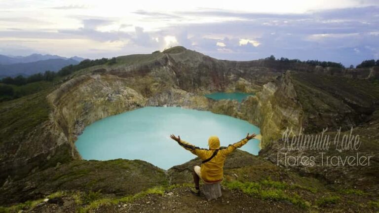 4 Days in Flores: Kelimutu Lakes, traditional villages - Kelimutu Lakes: Sunrise Magic and Color-Shifting Waters