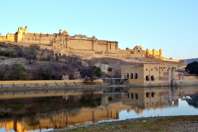 4 Days Relaxing Golden Triangle Tour Agra and Jaipur from Delhi - Day 3: The Historic Charm of Fatehpur Sikri and Jaipur