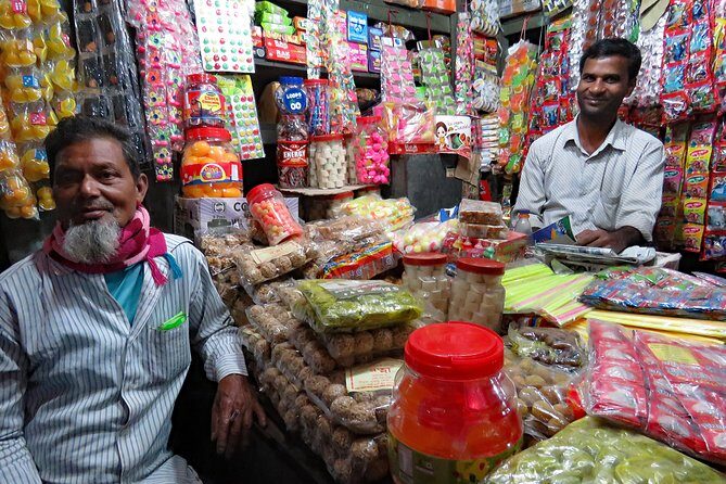 5 Days Smiley Bangladesh Tour: Historical Dhaka and The Beautiful Barisal - Exploring Dhaka: City Highlights and Hidden Gems