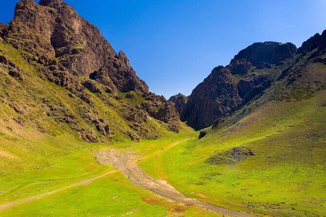 8 Day Mongolia Gobi desert 4WD Adventure Tour - Why This Tour Delivers Great Value