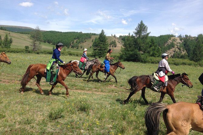 9 Days Horse Trekking to Mongolian Heartland - Exploring the Mongolian Heartland: A Detailed Review