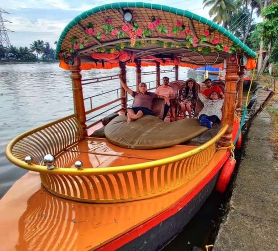 A Private day Tour Through Alleppey, Marari, and Fort Kochi - Detailed Breakdown of the Itinerary