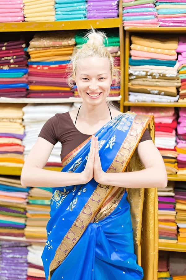 Agra: Customizable Shopping Tour with Female Expert - Practical Details & What to Expect
