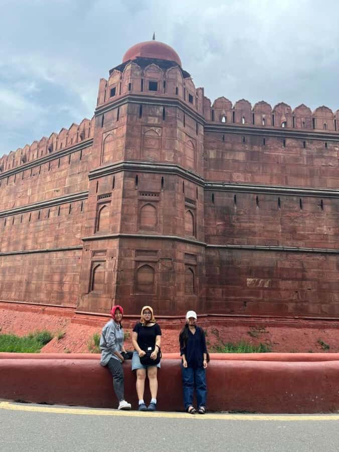 Agra Fort: A Guided Walking Tour of UNESCO World Heritage - Value for Money
