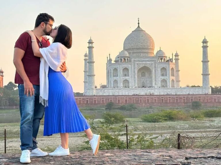 Agra: Sunrise Taj Mahal Skip-the-Line Entry Tour with Guide - Final Thoughts: Who Is This Tour Perfect For?