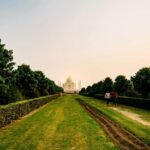 Agra : Sunset Taj Mahal Tour with Skip-the-Line Entry - What Makes This Tour Stand Out
