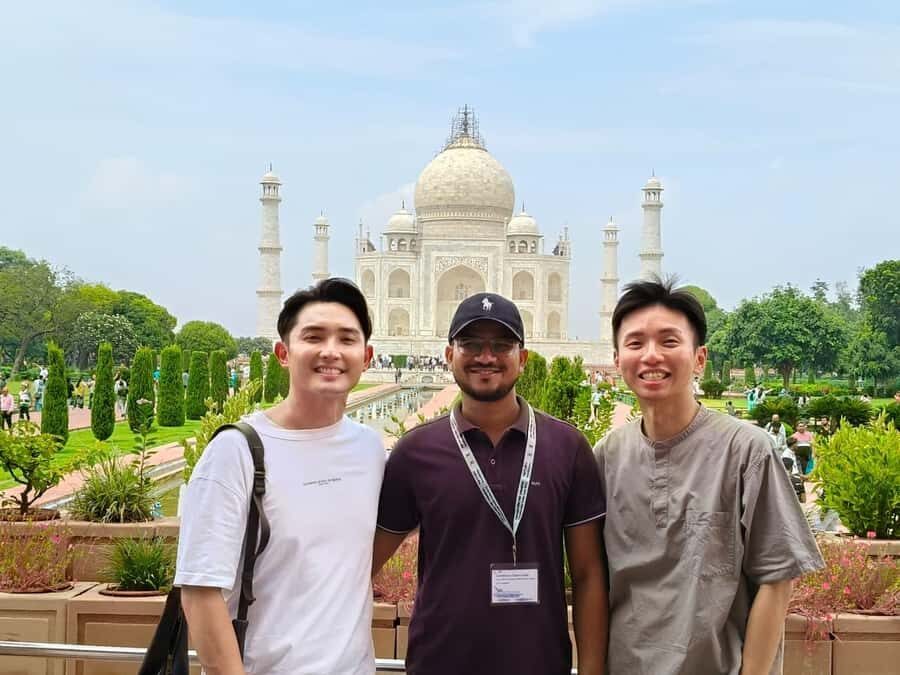 Agra: Taj Mahal Sunrise & Agra Fort Day Tour All-Inclusive - A Detailed Breakdown of the Itinerary