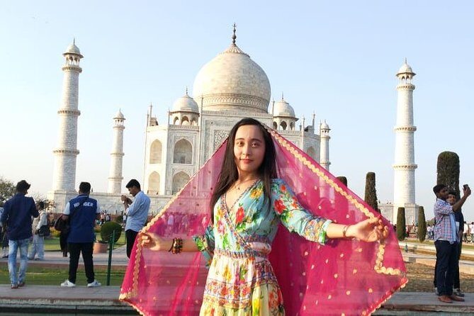 Agra tour from Delhi in First Class Train - Practical Details That Matter