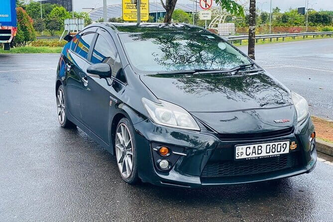 Airport Taxi Transfers from Colombo Airport to Sigiriya - Vehicle and Service Quality