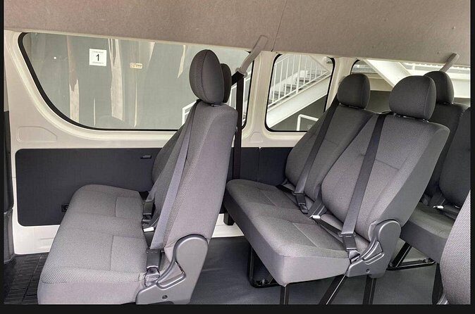 Airport to Hotel or Hotel to Airport Transfer in Singapore - Detailed Breakdown of the Experience