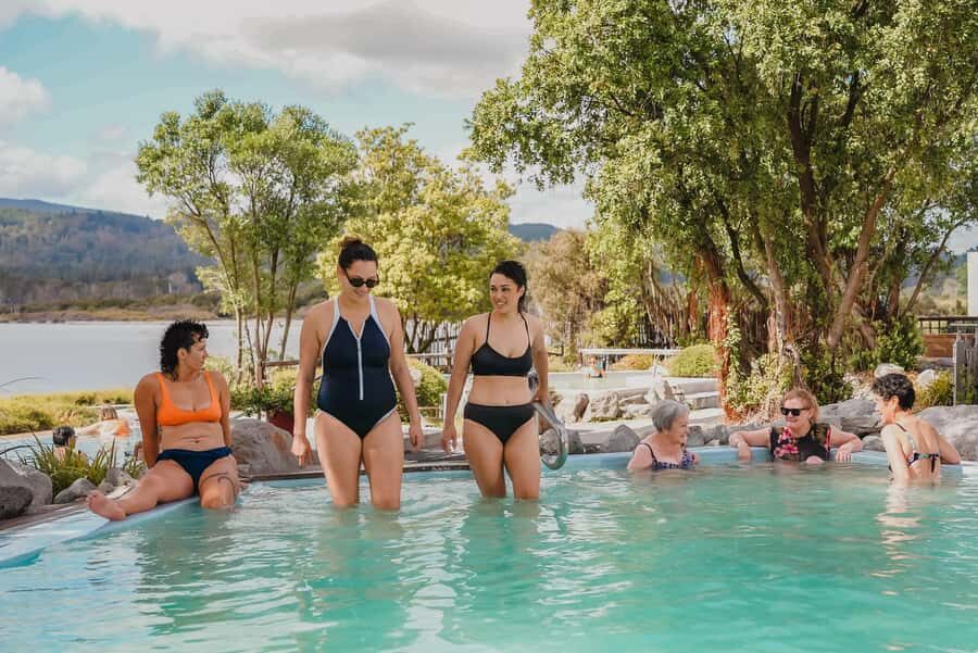 AKL: TE PUIA w buffet, Poly'sian Spa & Blue Springs Day Tour - What to Expect and Practical Tips