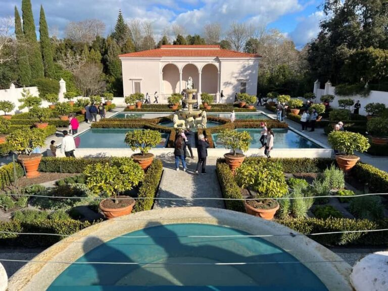 AKL: WAITOMO Glowworm, KIWI Bird, LUNCH & Hamilton Gardens - Exploring the Waitomo Glowworm Caves