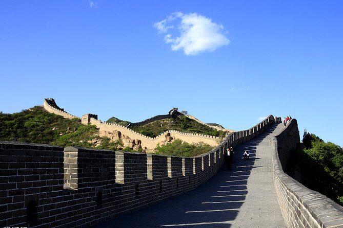 All-inclusive Private Day Tour to Longqingxia Gorge and Badaling Great Wall - Longqingxia Gorge: Nature’s Calm and Wonder
