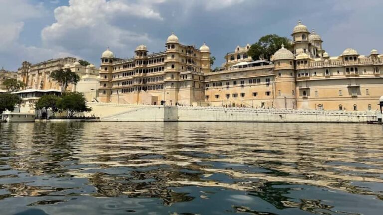 All Inclusive Udaipur Full or Half Day City Sightseeing Tour - Itinerary Breakdown: What You Can Expect