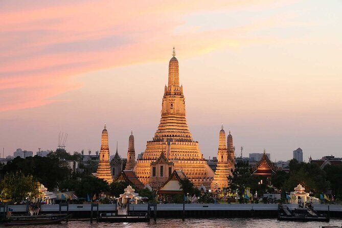 Amazing Bangkok Tour : Royal Grand Palace, Wat Phra Kaew and Wat Arun (SHA Plus) - Who Is This Tour Best For?