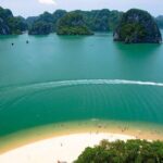 Amazing Sails Explorer: Luxury Halong Bay from Hanoi/Halong-1 Day All Inclusive - Who Should Consider This Tour?