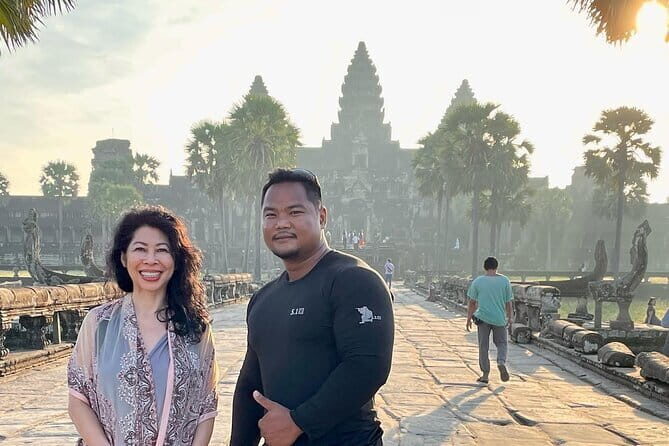Angkor Wat Highlights 2 Days Tour with Sunrise and Sunset - Who Is This Tour Best For?
