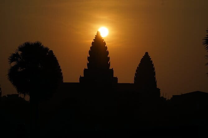 Angkor Wat Photography Adventure - Practical Considerations and Tips