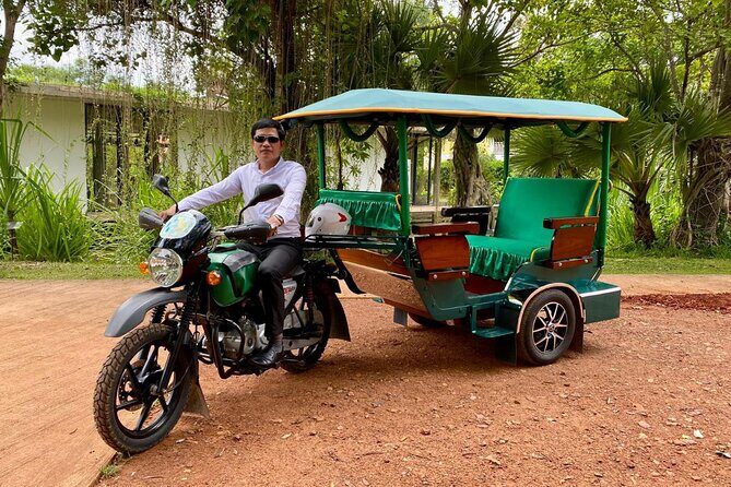 Angkor Wat Private Tour by Tuk Tuk with English Speakig Driver - What’s Included and What’s Not