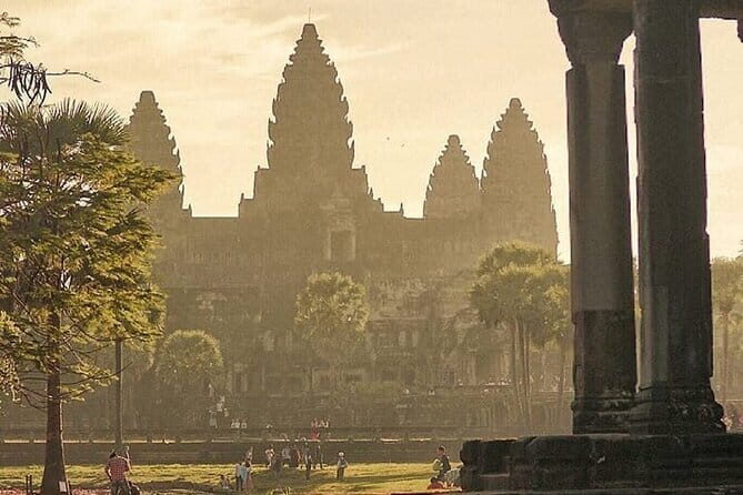 Angkor Wat, Ta Prohm, Angkor Thom, Bayon Temple Day Tour - Why This Tour Offers Good Value