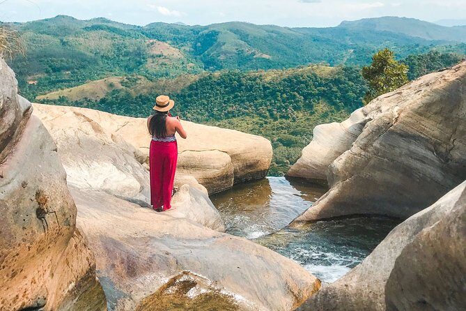 Arugam Bay to Ella Shuttle & Upper Diyaluma Waterfall Hike - FAQ