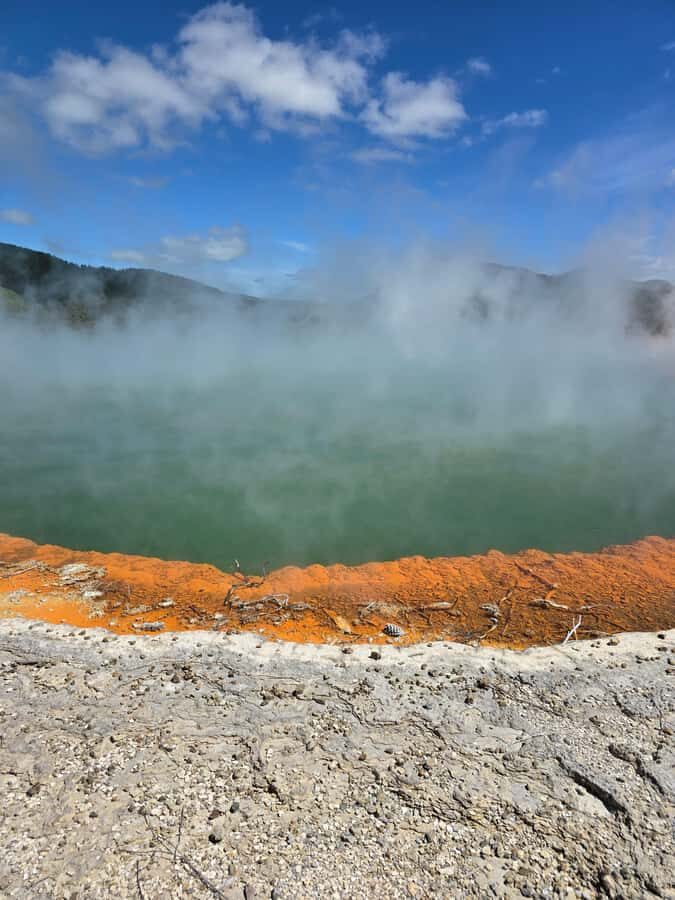 Auckland: Whakarewarewa Village & Wai-o-Tapu & Huka Falls - What Makes This Tour Stand Out?