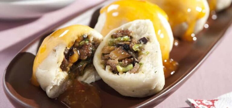 Authentic Osaka Street Food Tour  Dotonbori Market Flavors - The Experience in Detail