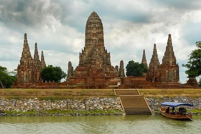 Ayutthaya Historical City & Ayothaya Floating Market Day Tour - The Itinerary in Detail: What to Expect from This Day Tour