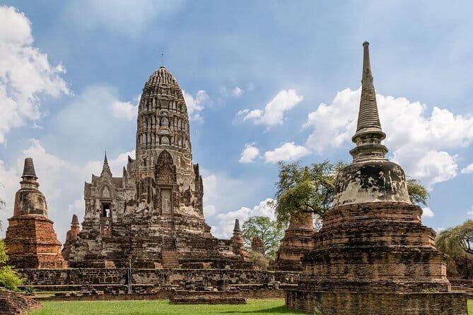 Ayutthaya Three Temple Tour and Scenic Boat Ride Experience - What Makes This Tour Stand Out?