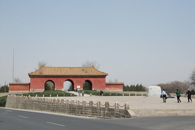 Badaling Great Wall Coach Tour from Beijing - Authentic Experiences and Unique Insights