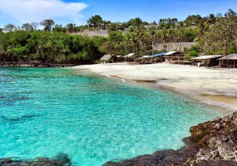 Bali: 2D1N Private East Island Tour + overnight in hotel - The Value and Practicalities