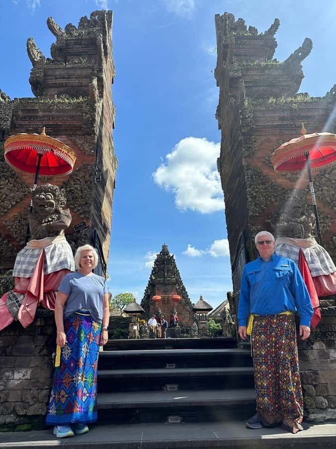 Bali: Batik Workshop, Batuan Temple & Waterfall Tour - Discover Bali’s Spiritual Heart at Batuan Puseh Temple