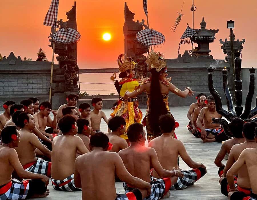 Bali: Bukit Peninsula Beaches and Uluwatu Sunset Tour - Practical Details and Tips