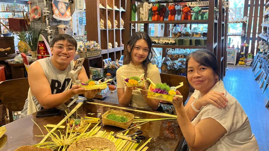 Bali: Canang Sari Offering Making Workshop - The Authenticity and Cultural Significance