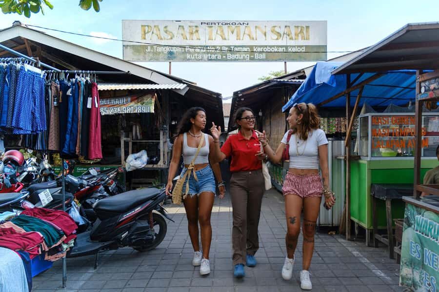 Bali Heritage & Street Food Tour in Denpasar Badung Market - Logistics and Practicalities