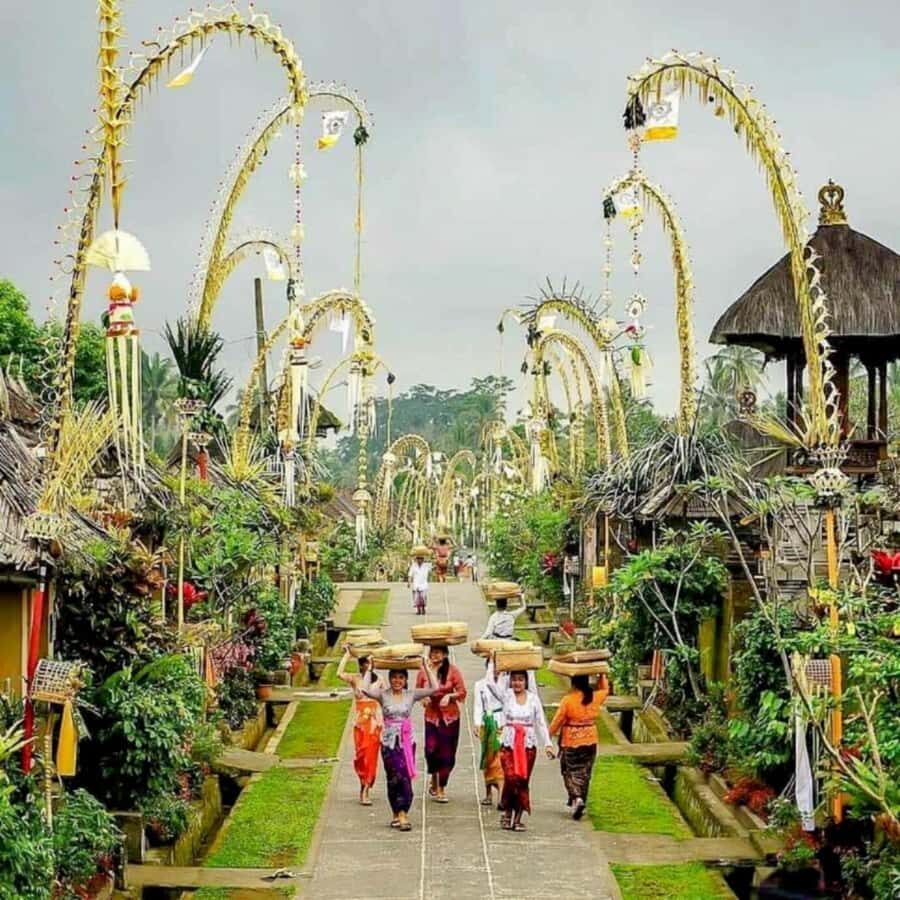 Bali: Kehen Temple, Waterfall, and Village Tour with Pickup - Who Should Consider This Tour?