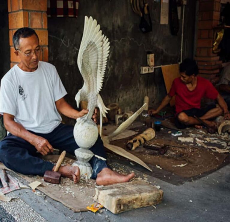 Bali: Monkey River, Tegenungan Waterfall and batuan temple - Practical Details and What to Expect